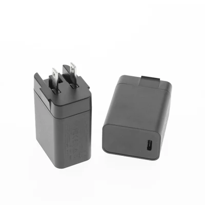 Us Pd 18W Cargador Tipo-C Cargador de pared Cargador de carga rápida Pd Adaptador AC DC Adaptador de corriente con CE UL FCC